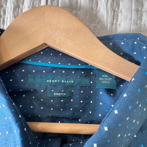 Men's Perry Ellis Stretch Button Up Geometric Print Shirt - Picture 3 of 5